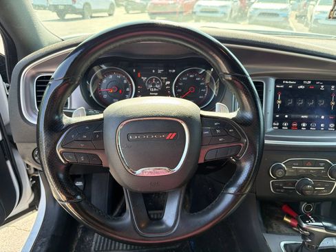 Used 2019 Dodge Charger R/T RWD image 13