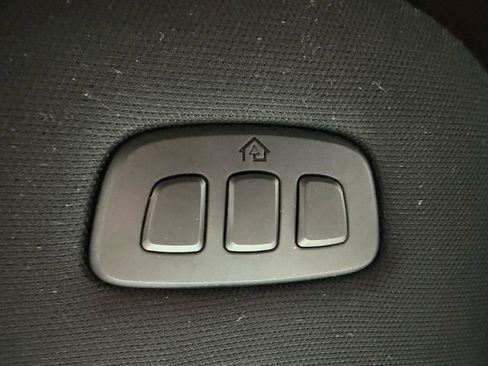 Used 2019 Ford Expedition XLT w/ Equipment Group 201A RWD image 36
