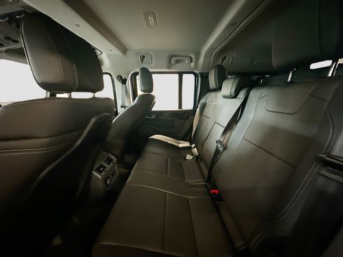 New 2025 INEOS Grenadier Trialmaster Edition AWD/4WD image 39