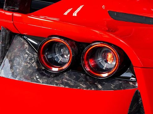 Used 2020 Ferrari 812 Superfast image 39