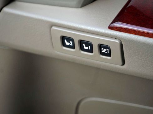 Used 2017 Lexus GX 460 image 22