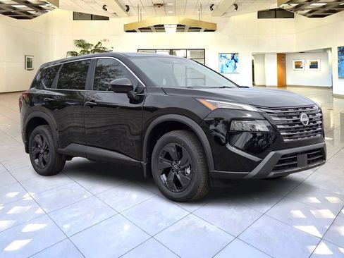 New 2026 Nissan Rogue SV FWD image 2