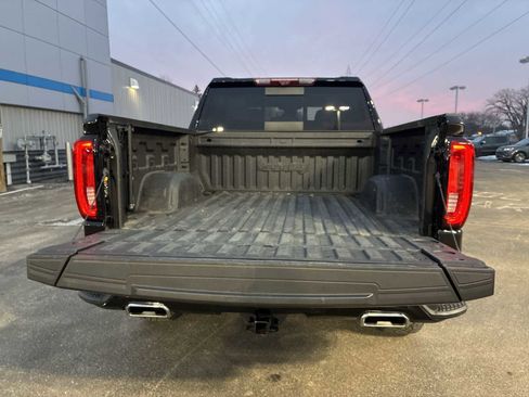 Certified 2023 GMC Sierra 1500 AT4 w/ Technology Package image 27