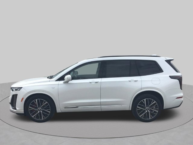 Used 2023 Cadillac XT6 Sport AWD/4WD image 2