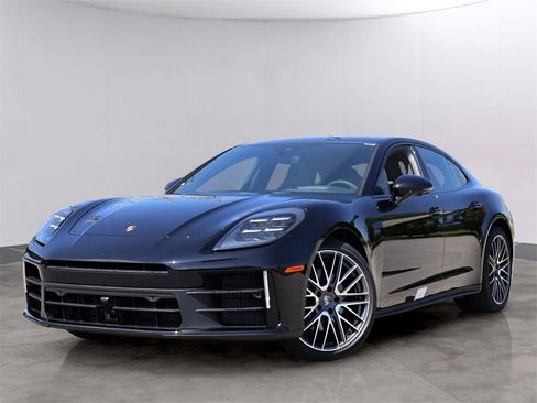 New 2025 Porsche Panamera image 1