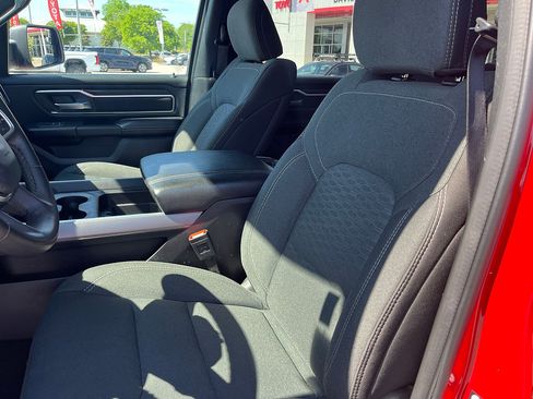 Used 2025 RAM 1500 Big Horn AWD/4WD image 14