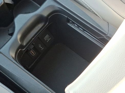 Used 2017 Honda CR-V EX-L image 26