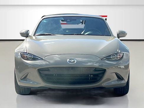 Used 2023 MAZDA MX-5 Miata Grand Touring RWD image 2