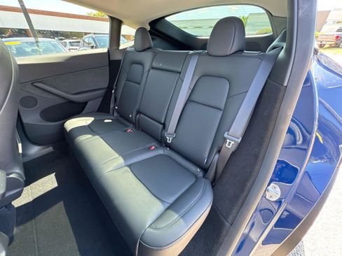 Used 2024 Tesla Model Y Long Range AWD/4WD image 15