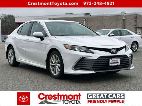 Certified 2023 Toyota Camry LE w/ Convenience Package image 2