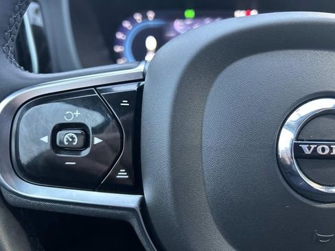 Used 2024 Volvo XC60 B5 Plus w/ Protection Package Premier image 25