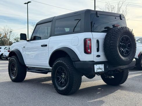 Used 2022 Ford Bronco Wildtrak image 9