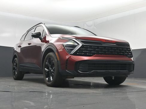 Certified 2025 Kia Sportage X-Line w/ Premium Package AWD/4WD image 32