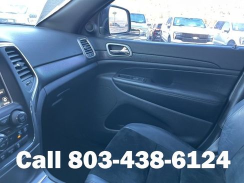 Used 2018 Jeep Grand Cherokee Altitude image 26