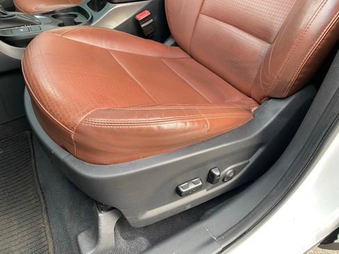 Used 2014 Hyundai Santa Fe Sport 2.0T w/ Navigation Package 06 image 24