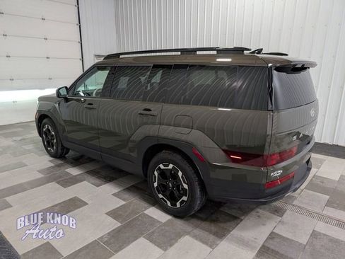 Used 2025 Hyundai Santa Fe SEL image 2