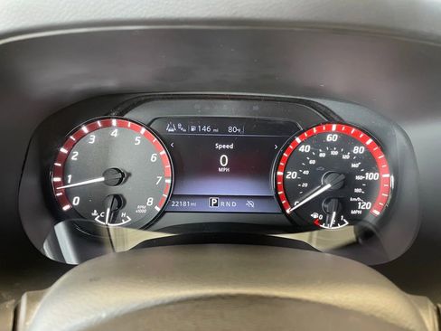 Certified 2025 Nissan Frontier Pro-X RWD image 8