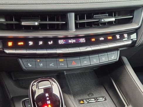 Certified 2025 Cadillac CT5 Premium Luxury RWD image 20