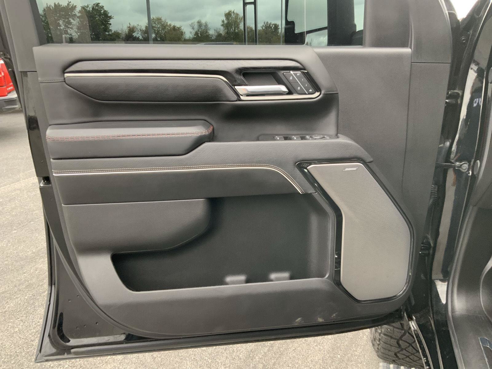 Used 2026 GMC Sierra 2500 AT4X AWD/4WD image 21