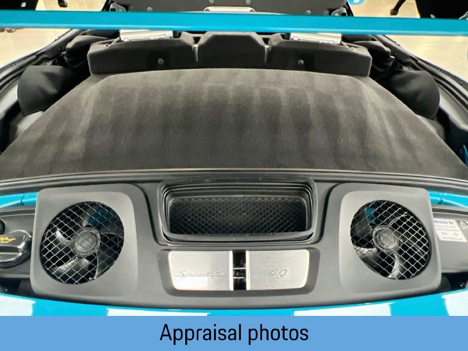 Certified 2019 Porsche 911 Speedster RWD image 25