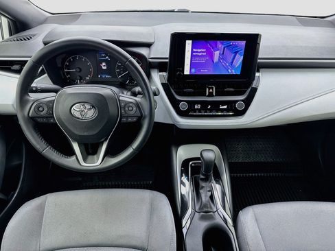 Used 2023 Toyota Corolla SE w/ SE Premium Package FWD image 15