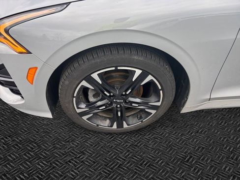 Used 2023 Kia K5 GT-Line w/ GT-Line Premium Package image 11