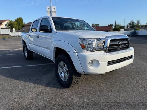 Used 2007 Toyota Tacoma PreRunner RWD image 10