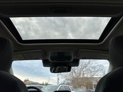 Certified 2024 Subaru Crosstrek 2.0i Premium image 13