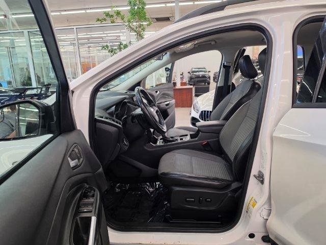 Used 2018 Ford Escape SE w/ SE Sport Appearance Package AWD/4WD image 31