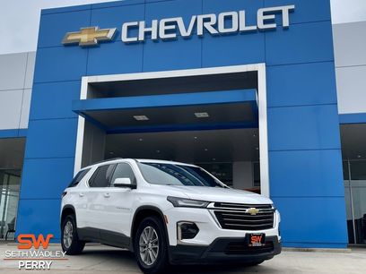 Used 2022 Chevrolet Traverse LT