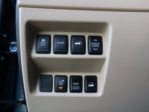 Used 2014 Nissan Rogue SL w/ SL Premium Package AWD/4WD image 28