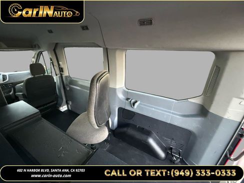 Used 2017 Ford Transit 150 XLT image 19