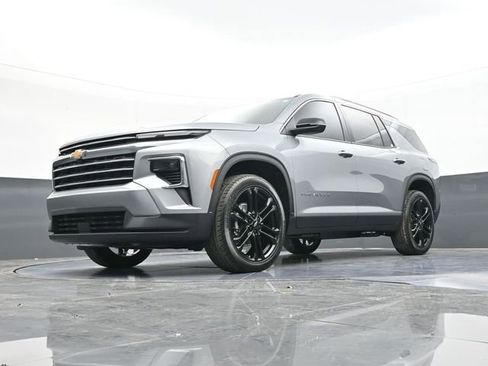 New 2026 Chevrolet Traverse LT w/ LPO, Floor Liner Package image 54