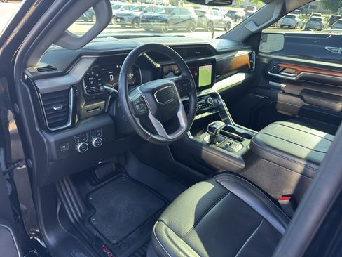 Used 2023 GMC Sierra 1500 Denali AWD/4WD image 8