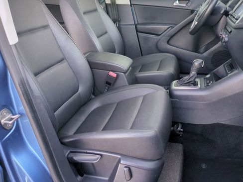 Used 2017 Volkswagen Tiguan Wolfsburg Edition AWD/4WD image 22