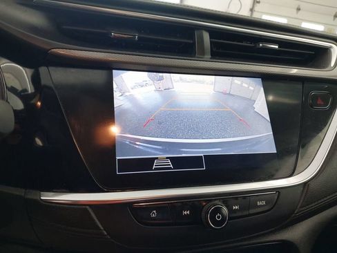 Used 2021 Buick Encore GX Preferred w/ Cold Weather Comfort Package FWD image 7