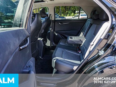 Used 2023 Kia Niro SX image 22