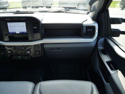 Used 2024 Ford F350 XL image 25