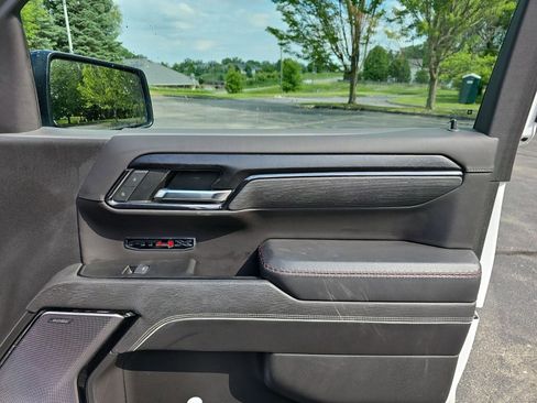 Used 2022 GMC Sierra 1500 AT4X AWD/4WD image 15