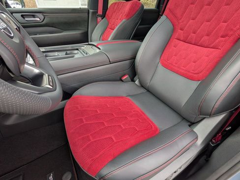 New 2026 Nissan Armada NISMO image 13