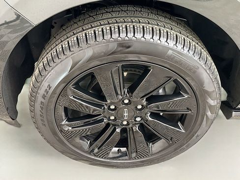Used 2024 Lincoln Navigator L Black Label image 34