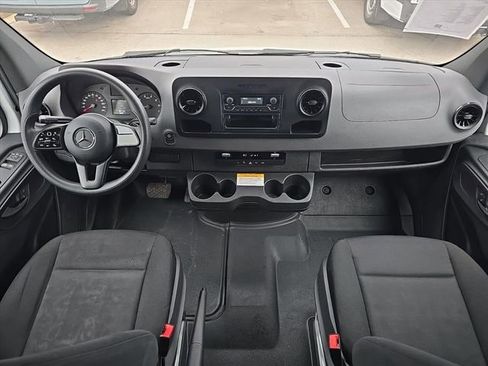 Used 2023 Mercedes-Benz Sprinter 144 Cargo image 25