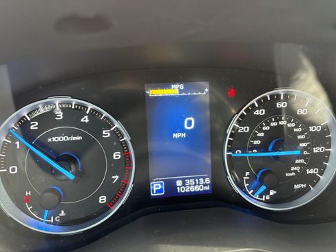 Used 2019 Subaru Ascent Touring w/ Popular Package #2 AWD/4WD image 11