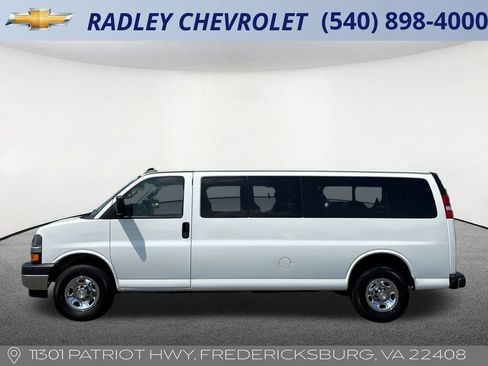 Certified 2024 Chevrolet Express 3500 LT w/ LT Preferred Equipment Group RWD image 13