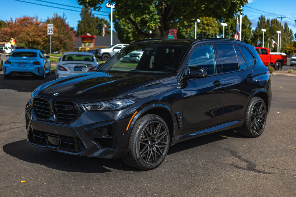 Used 2024 BMW X5 M Competition w/ Executive Package AWD/4WD image 4