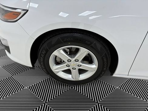 Certified 2022 Chevrolet Malibu LS w/ Driver Confidence Package II FWD image 9