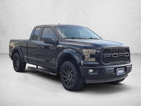 Used 2017 Ford F150 XL w/ Equipment Group 101A Mid RWD image 3