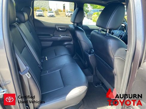 Certified 2023 Toyota Tacoma TRD Sport w/ TRD Premium Sport Package AWD/4WD image 18