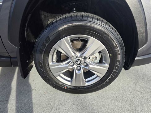 Certified 2025 Toyota RAV4 XLE w/ Convenience Package image 9