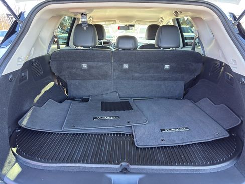 Certified 2024 Nissan Murano SV w/ SV Midnight Edition Package image 35